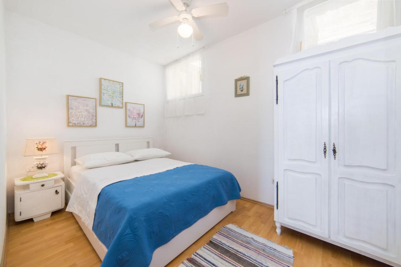 Apartmani Kala Podgora Eksteriør bilde