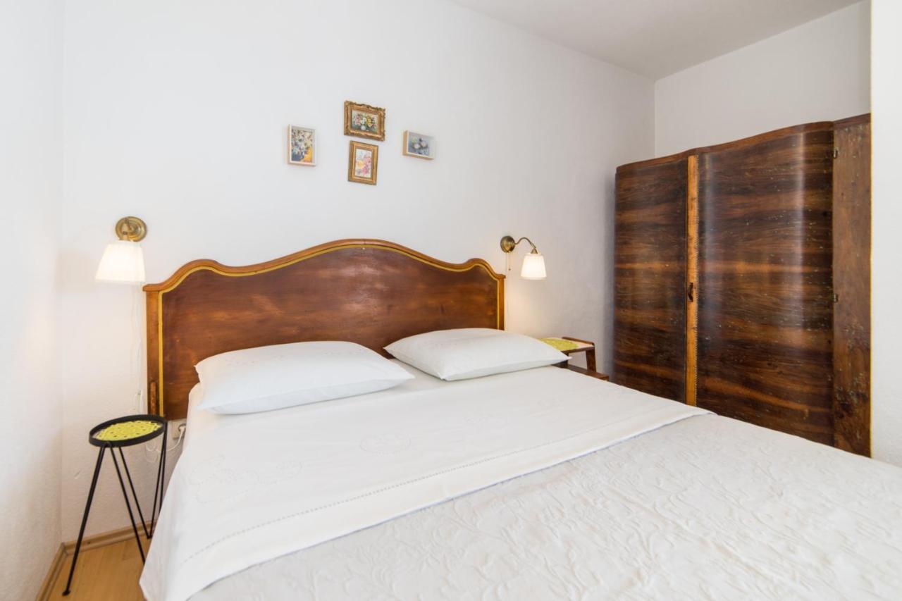 Apartmani Kala Podgora Rom bilde