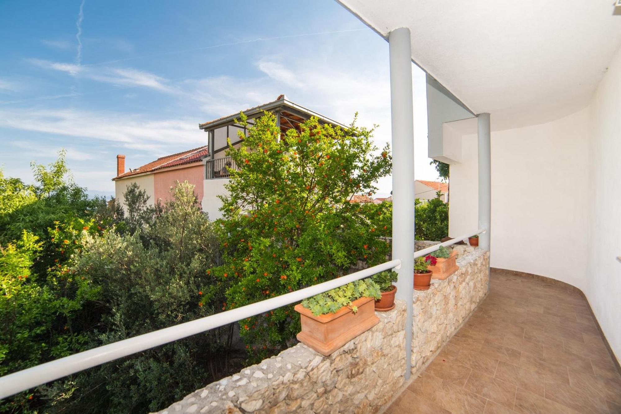 Apartmani Kala Podgora Rom bilde